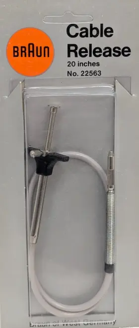 22563 Braun 20 Inch Standard Shutter Cable Release Nos With Coroplast Cover - Germany