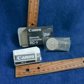 C58-5605 Canon Boxed Wrapped Rc-5 Remote Controller Shutter Release - Black