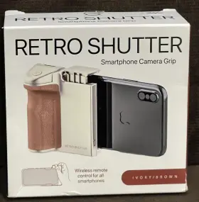 Fashionit 850043206033 Retro Shutter Smartphone Camera Grip Ivory/brown Wireless Remote Control