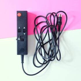 Leica 37939 Cable Remote Control With Light Pointer For Slide Projector