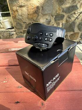 Nikon Mc-n10 Remote Grip - Us