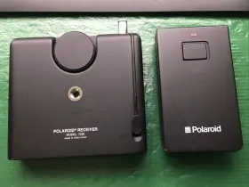 7030 Polaroid 7020 Receiver Model And Transmitter -used- R24