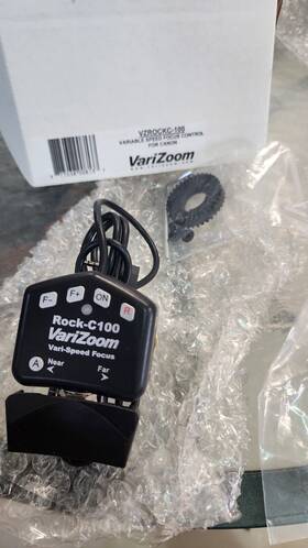Varizoom Vz-rock-c100 Lanc Multi-speed Focus/iris Control For Canon C100 Camcorder Sku1776614