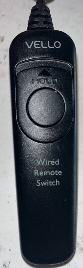 Vello Az0413 Wired Remote Switch For Select Canon/pentax/contax/samsung