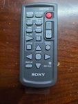 New ! Genuine Sony Wireless Remote Control (RMT-835) Handycam Hdr Models. Price: $39.00.