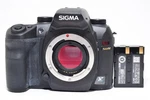 Sigma SD14 Digital Single Lens Reflex Camera Used. Price: $333.41.