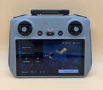 Dji 2 RC331 Remote Controller W/ Built-in Screen Gray For Used. Price: $315.00.