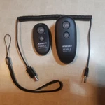 Aodelan Pebble Wireless Remote Shutter Release Open. Price: $34.99.