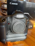 Canon Eos 1D Mark Iii Dslr Camera With Really Right Stuff Plate And Accessories Used. Price: $589.65.