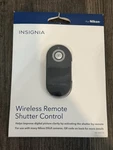 Insignia- Wireless Remote Shutter Control For Nikon Dslr New. Price: $16.87.